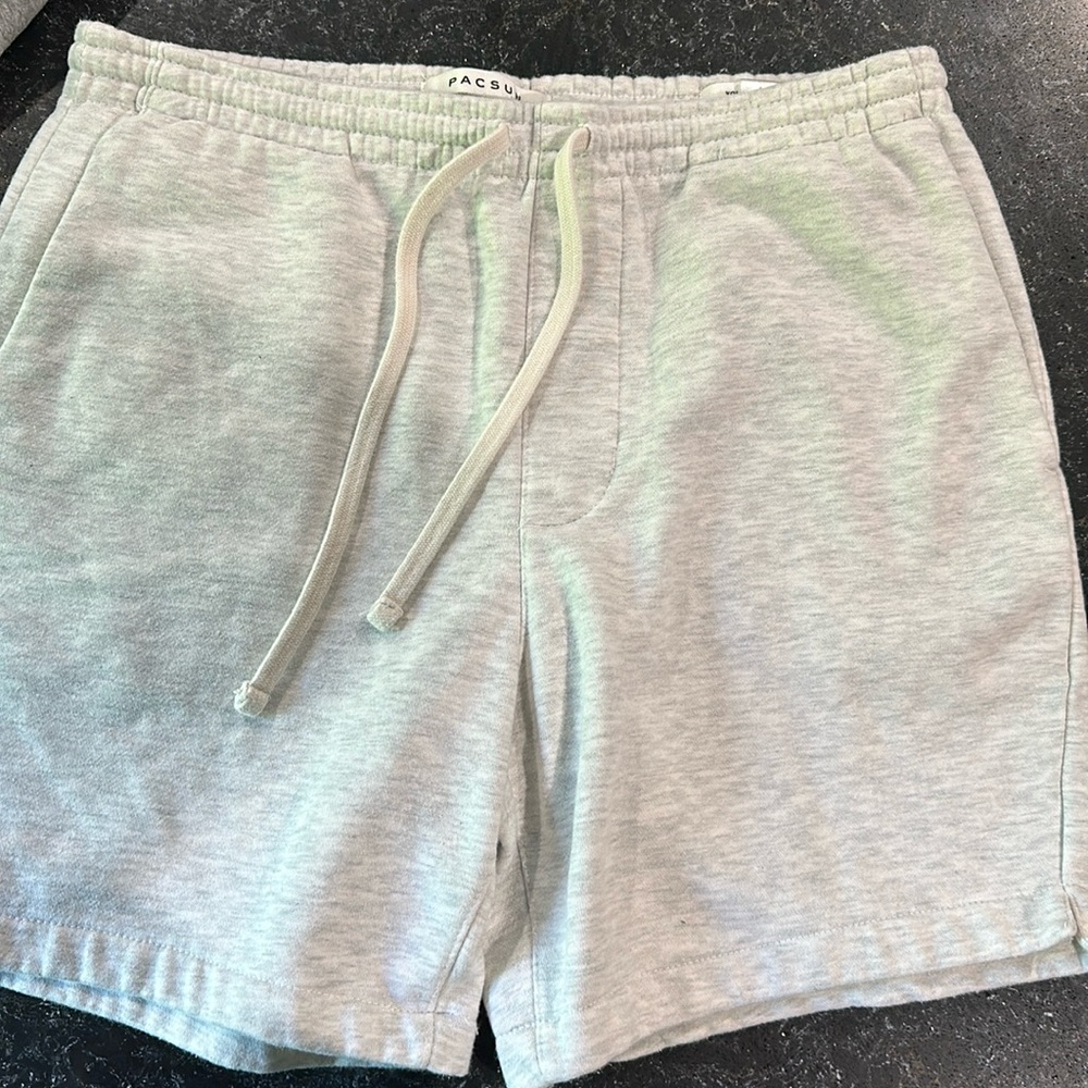Men’s athletic shorts size medium (3 pair)